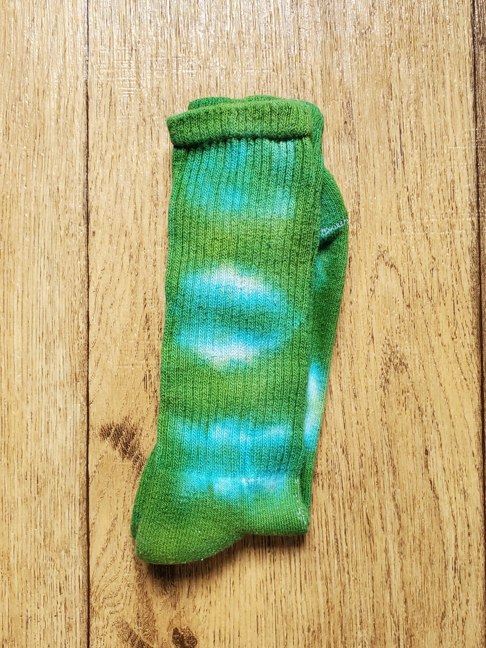 Gildan Green Tie-Dye Crew Socks with Aqua Accents